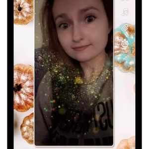 Meet your Posher, Ally